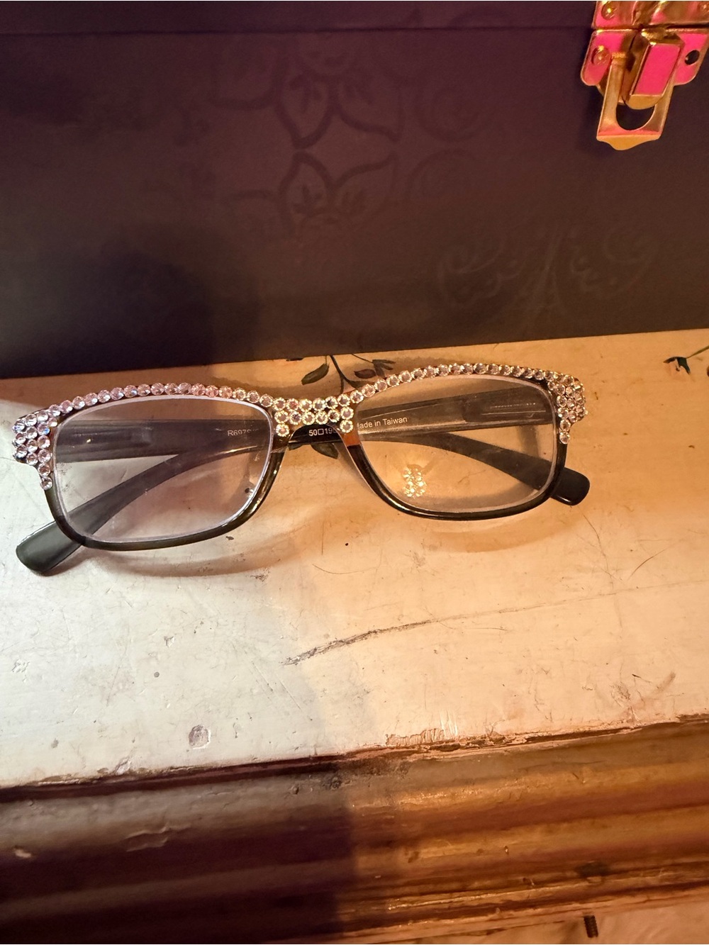 Rhinestone Embellished Black Reading Glasses